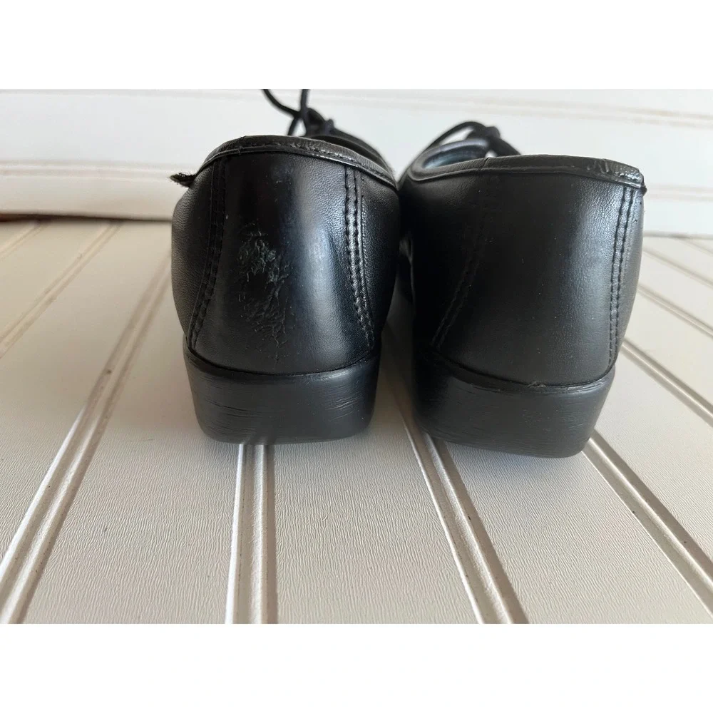 SAS Free Time Black Leather Comfort Walking Shoes Womens 5.5 M Lace Up Low Top